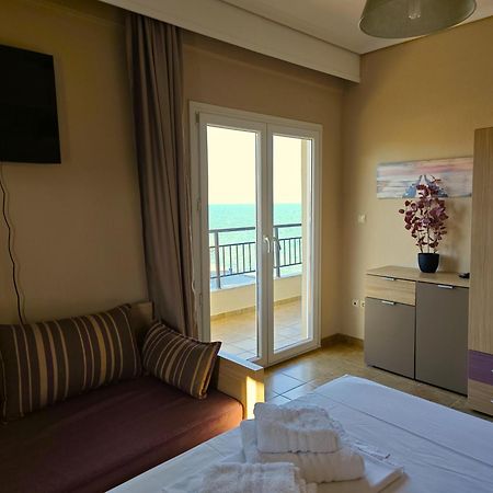 Studio Just On The Beach Paralia Katerinis Bagian luar foto