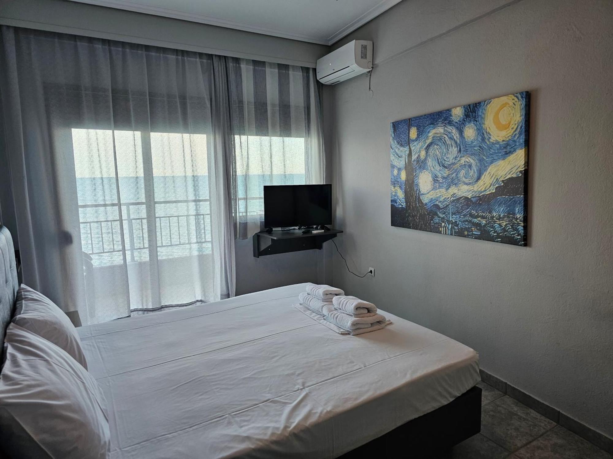 Studio Just On The Beach Paralia Katerinis Ruang foto