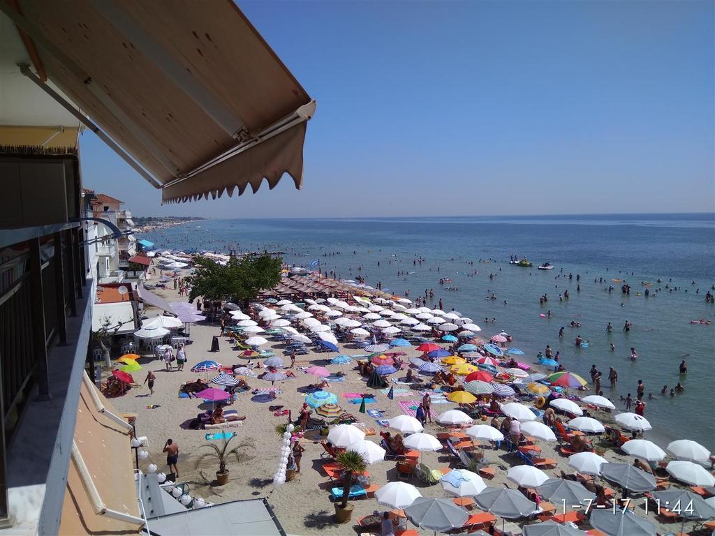Studio Just On The Beach Paralia Katerinis Bagian luar foto